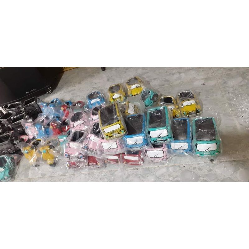 Chậu cây mini cực chất hình xe cổ chất lừ