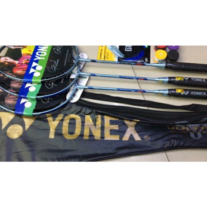 vợt cầu lông Yonex khung cacbon DUORA 10 cao cấp(tặng lưới đan sẵn trên khung+cuốn cán+túi đựng)