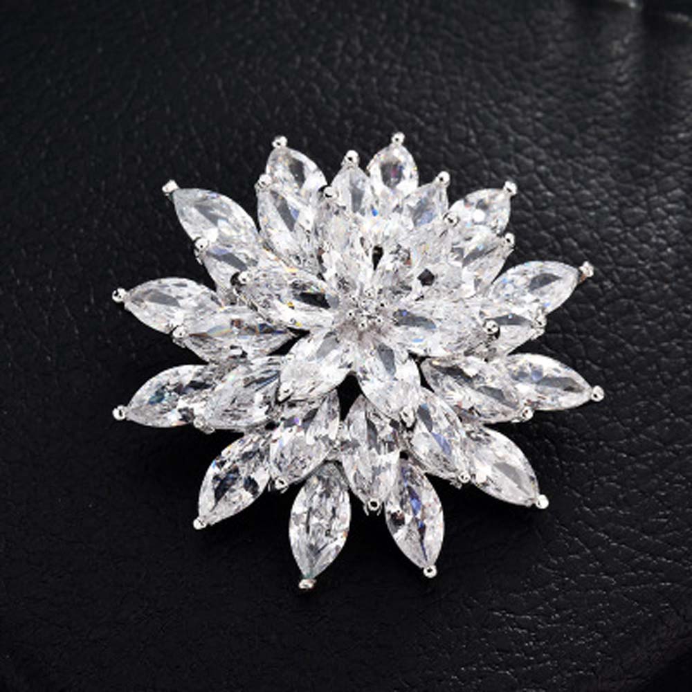 Ghim cài áo hình bông hoa tuyết dành cho bạn nữ