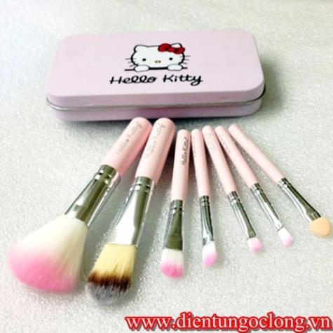 BỘ CỌ TRANG ĐIỂM KITTY 7 MÓN (LA1823)
