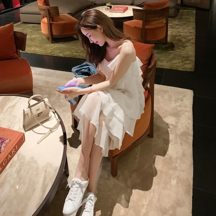 Đầm Midi Hai Dây Cổ Chữ V Thời Trang Mùa Hè 2022 Mới Dành Cho Nữ