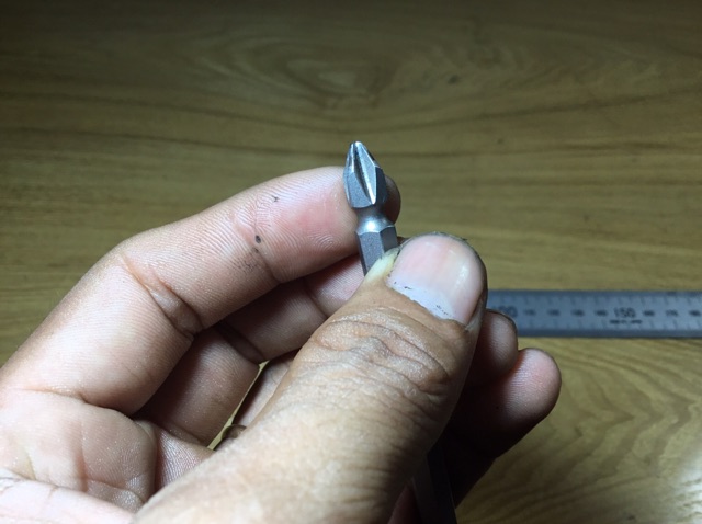 Mũi Vít VESSEL Nhật Bãi 2 Đầu Ph2-100mm