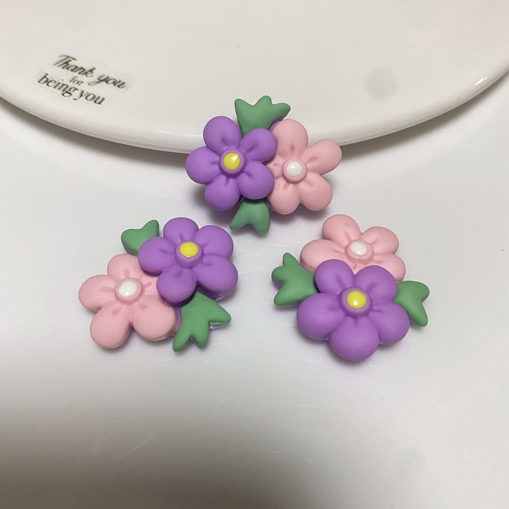 Phụ Kiện Trang Trí Ốp Điện Thoại Hình Hoa Lá Hoạt Hình Dễ Thương Bằng Resin DIY