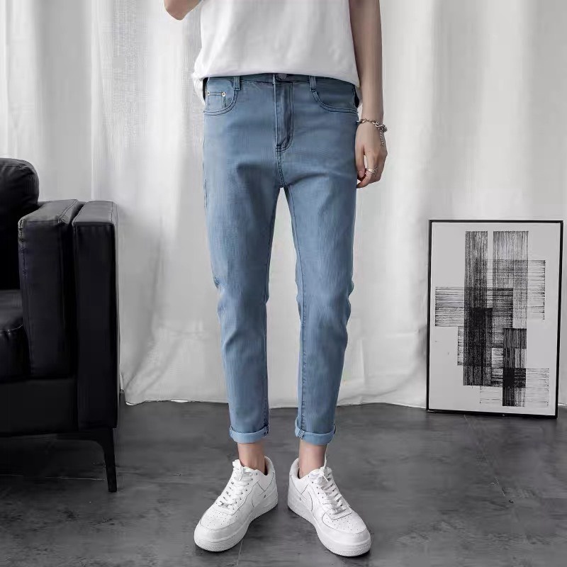Quần Jean Nam AROTI Chất Vải Bò Đẹp Cao Cấp,Co Giãn Dáng Skinny Trơn,Trẻ Trung, Năng Động Màu Đen- Xanh JT02-X