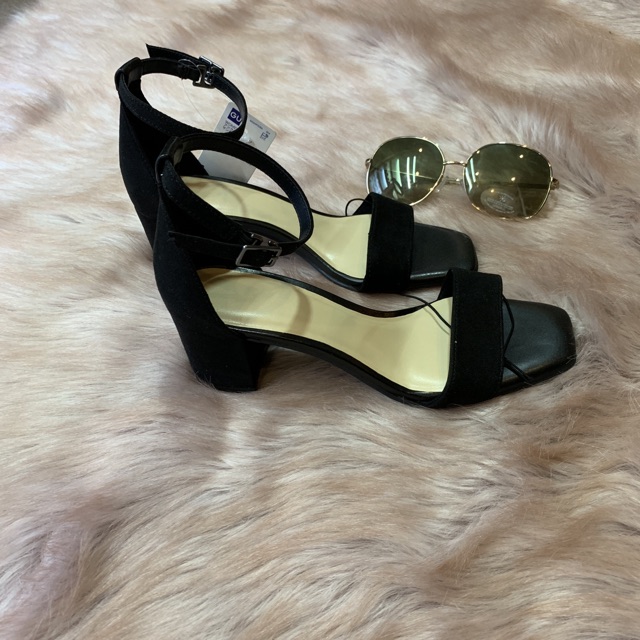Sandal Gu sale rẻ