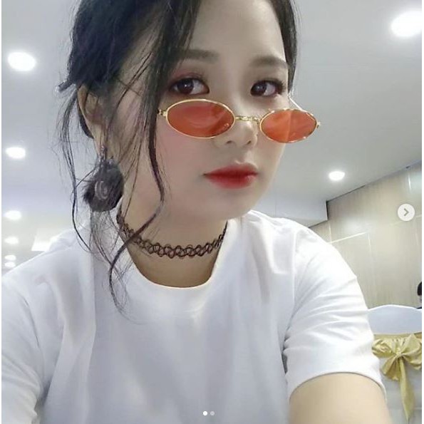 _Kính ulzzang các màu tí hon sieu hot 2020 (183) | BigBuy360 - bigbuy360.vn