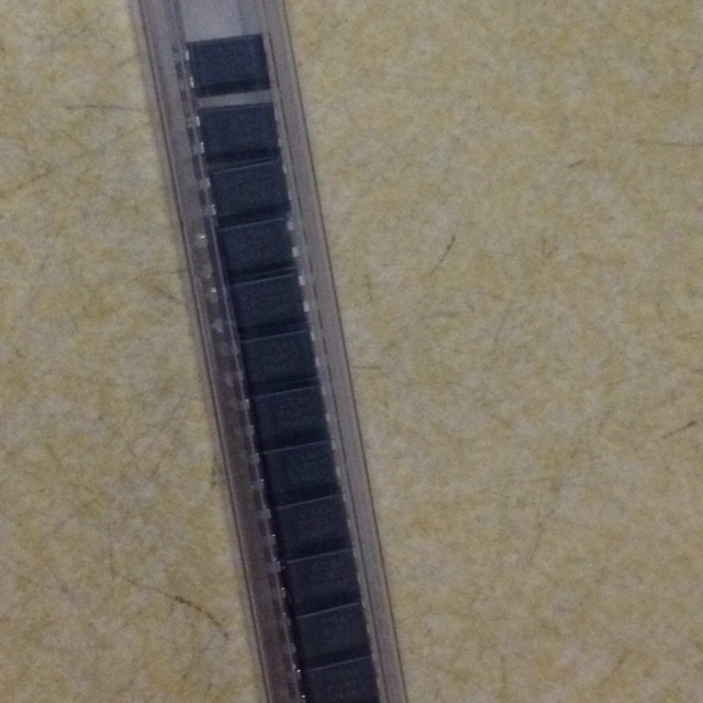 Opto cách ly quang Pc817 Sharp DIP-4