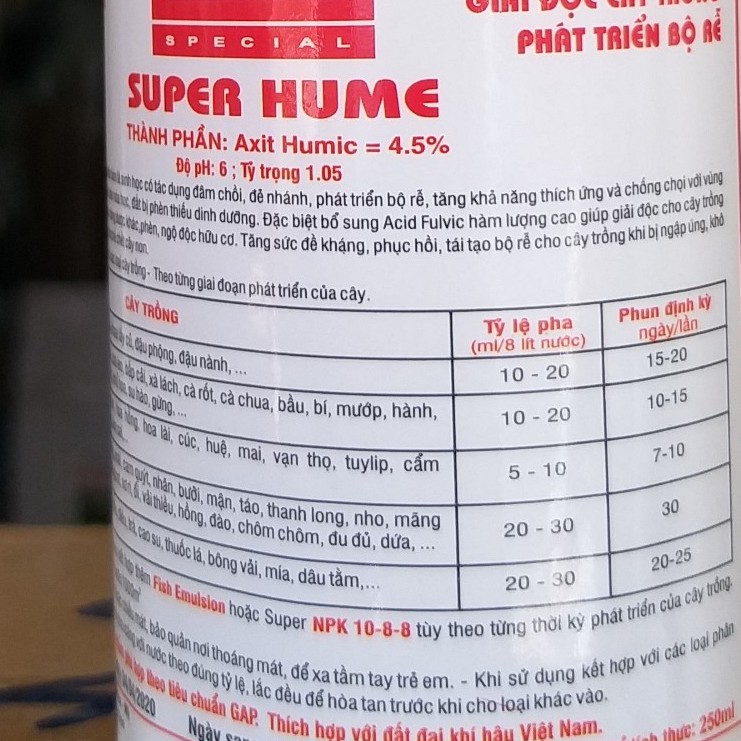 Phân Bón Sinh Học Axit Humic Nhập Mỹ SUPER HUME (250ml), Ra rễ mạnh, tăng trưởng nhanh