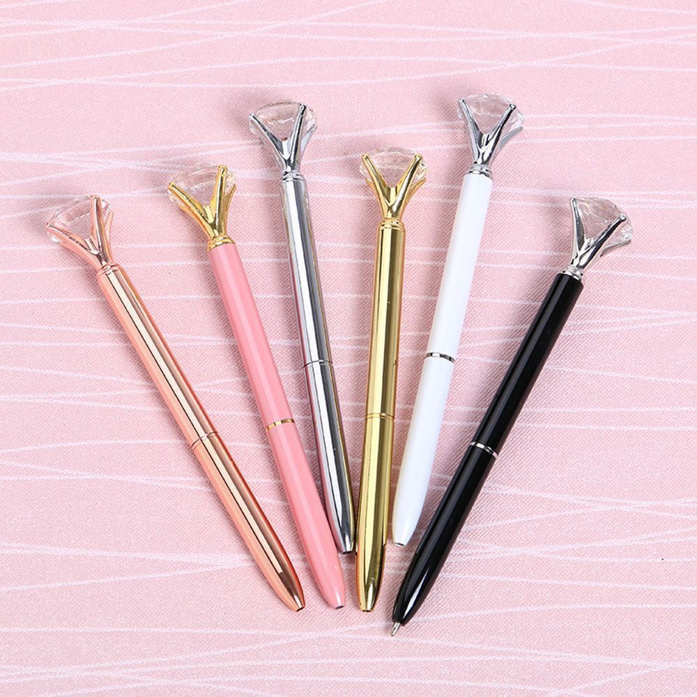 1 Bút Bi Kim Loại Đính Pha Lê Lấp Lánh