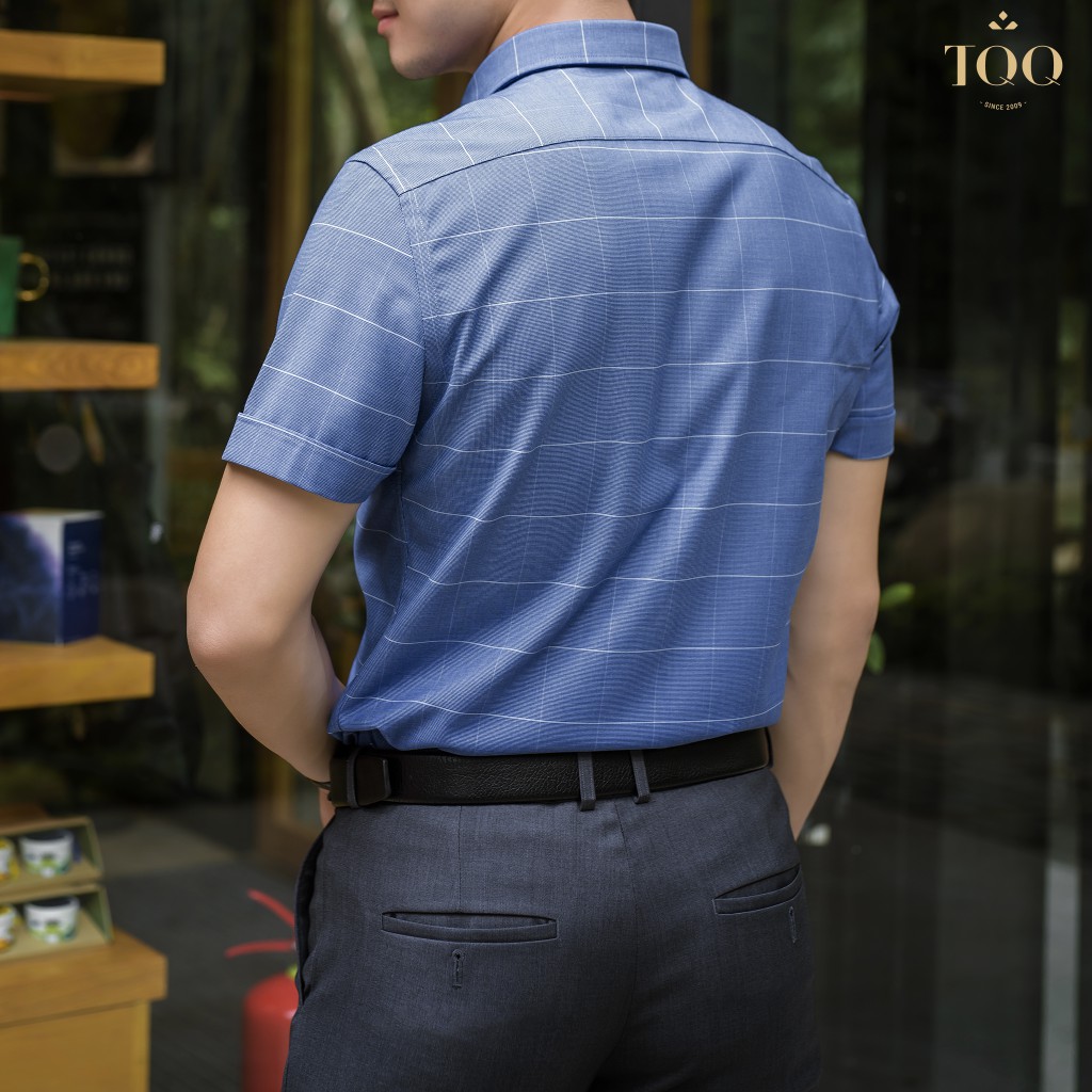 Áo sơ mi nam ngắn tay TQQ cotton không nhăn kẻ xanh dương vạt bằng có túi K143CB | BigBuy360 - bigbuy360.vn