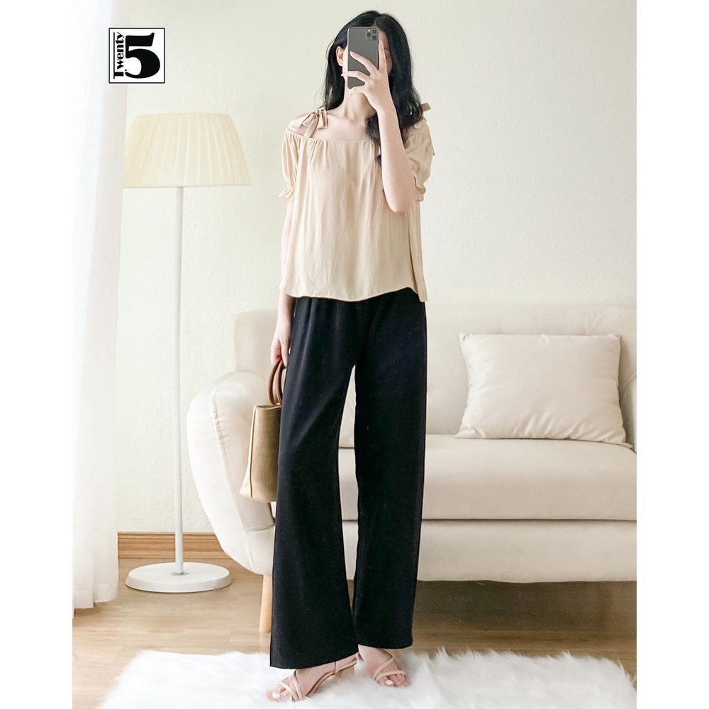 Áo kiểu nữ trễ vai dây thắt nơ tay chun bồng tiểu thư Twentyfive TA17