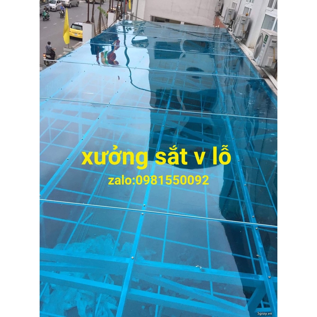 Tấm nhựa phẳng POLY lấy ánh sáng màu TRẮNG TRONG /màu XANH