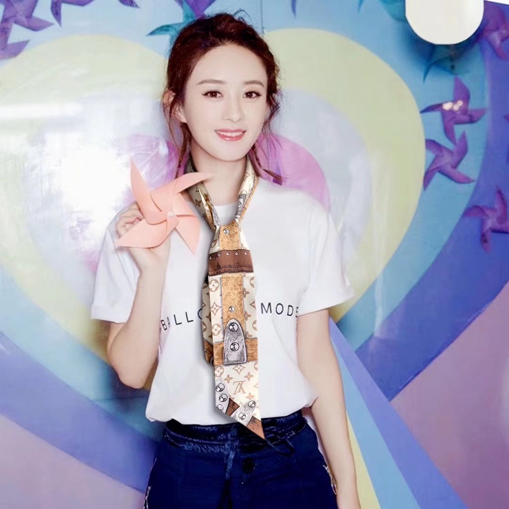 Khăn Choàng Cổ / Túi Xách Vải Lụa Phối Ruy Băng In Chữ Màu Đen Thời Trang Cho Nữ