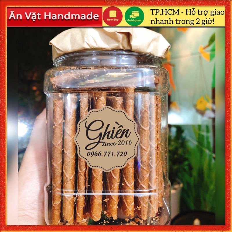 Bánh xốp nhân socola, vị ngọt thanh, Đồ ăn vặt Sài Gòn