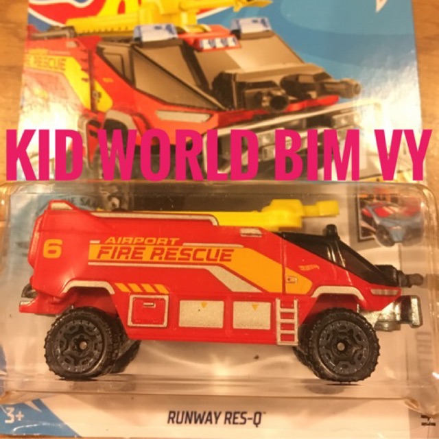 Xe mô hình Hot Wheels basic Runway Res-Q FYB58, 40K.