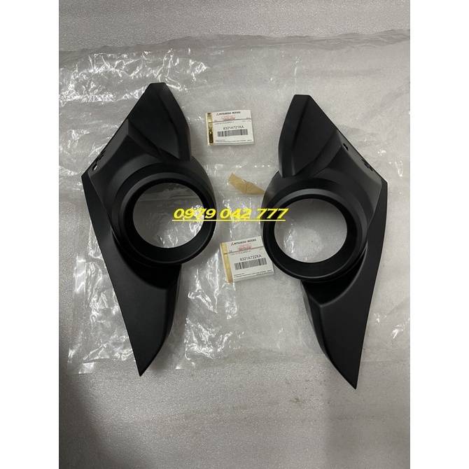 Ốp đèn gầm Mitsubishi Xpander