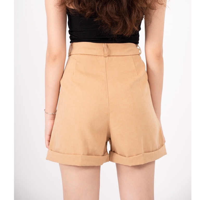 Quần đùi nữ xếp ly, lai lật chất vải Nhung mịn cao cấp ADO JEANS.