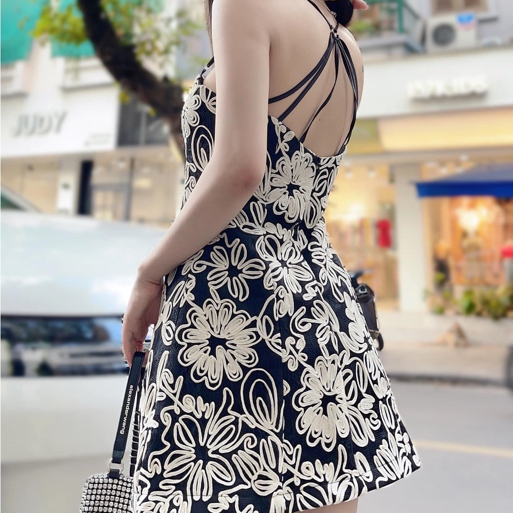 Váy ren hoa nổi đan dây lưng cá tính ⚡⚡ Kiểu dáng trẻ trung, quyến rũ đi chơi, du lịch siêu xinh