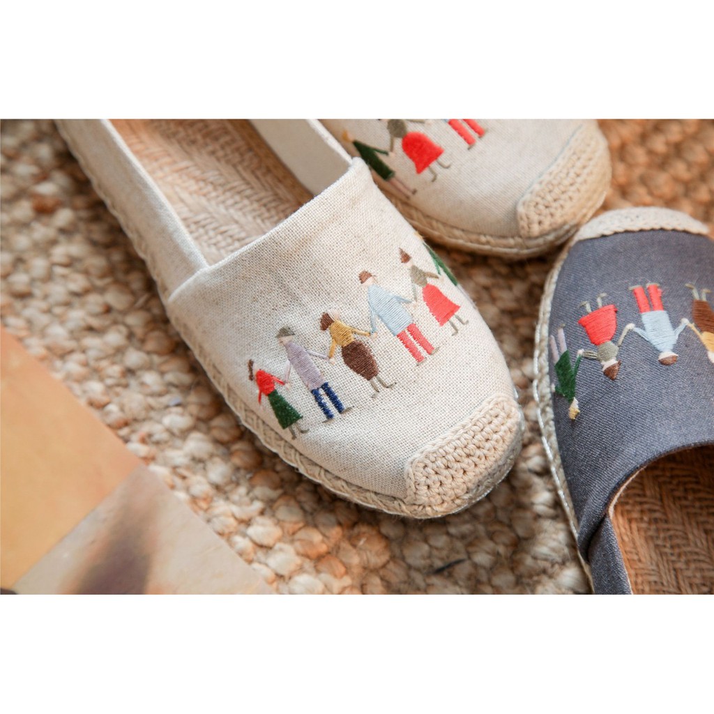 TAM09 giày thêu hoa | BigBuy360 - bigbuy360.vn