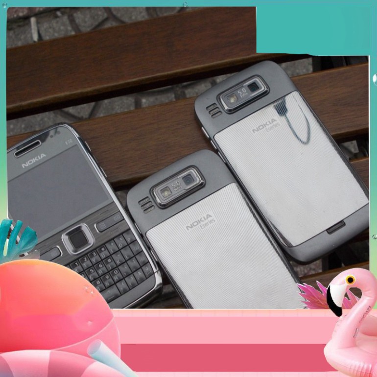 SALE SALE SALE Điện Thoại Nokia E72 Wifi 3G Bảo Hành 12 Tháng Chơi Game online SALE SALE SALE