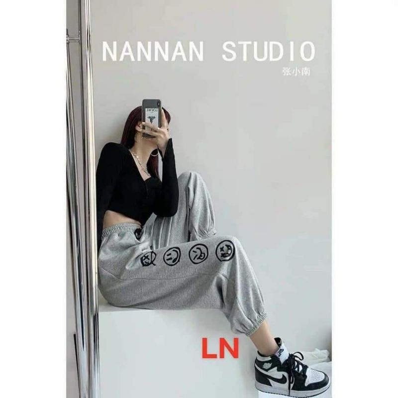 Quần bom in mặt cười chất vải da cá form thụng 60kg siêu chất