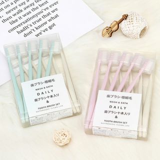 Hộp 10 bàn chải đánh răng Muji Nhật