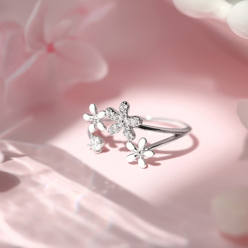 Nhẫn Đeo Tay Kim Loại Hình Hoa Đính Đá Xinh Xắn Cho Nữ