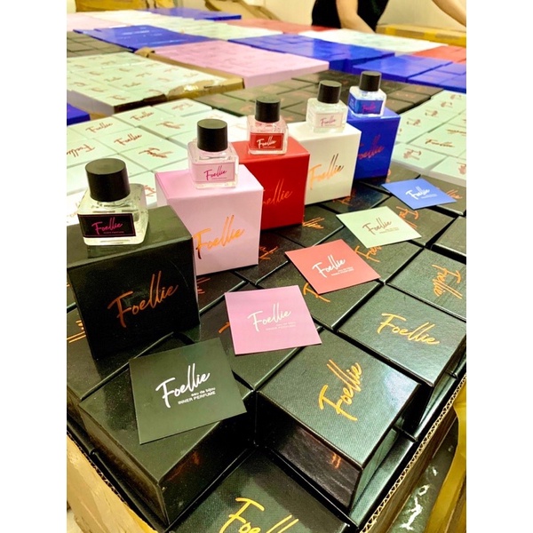 Nước hoa vùng kín vuông