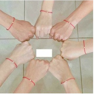 sợi chỉ may mắn