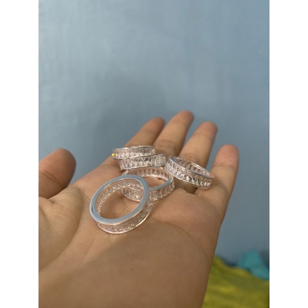 Nhẫn full đá vuông quanh nhẫn bạc ta đẹp NGỌC MẬU