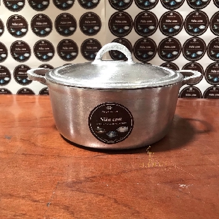 Nồi Xoong gang doa bóng nấu cơm kho cá 18 cm chính hãng Ngân Thọ.