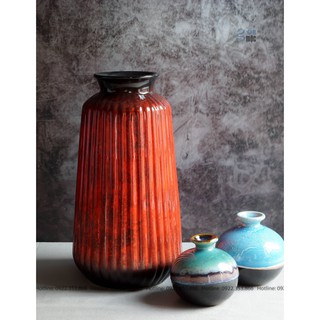 Lọ hoa men hỏa biến màu đỏ đập đen