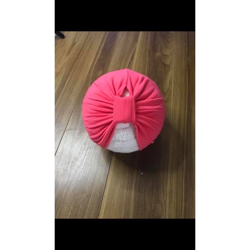 nón sơ sinh mầu hồng ( núm trơn 5-10kg)
