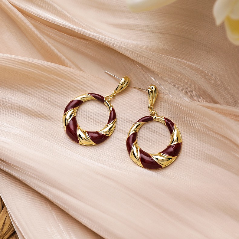 Hoa tai thời trang nữ khuyên dài điệu đà - HT299