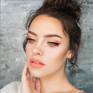 Phấn mắt Colourpop Blow Me Away