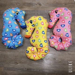 Gối ôm cá ngựa cho bé yêu..