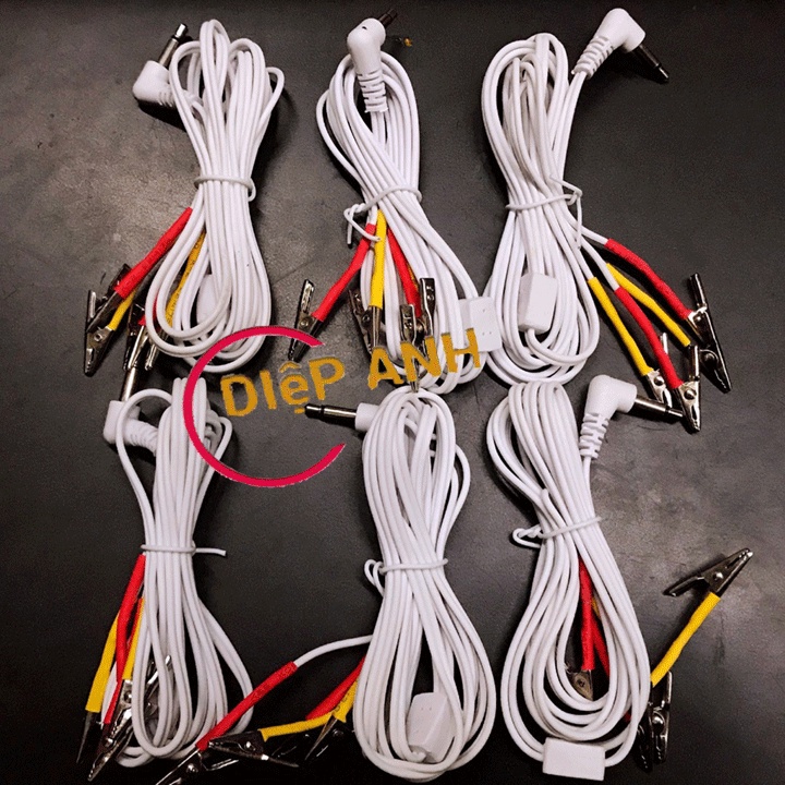 Dây Điện Châm 4 Đầu - Dây Điện Châm 1 Đầu Vào 4 Đầu Ra Chân Tròn 3.5Mm - Dây Nhập Khẩu Loại Tốt - To - Dẻo Dai