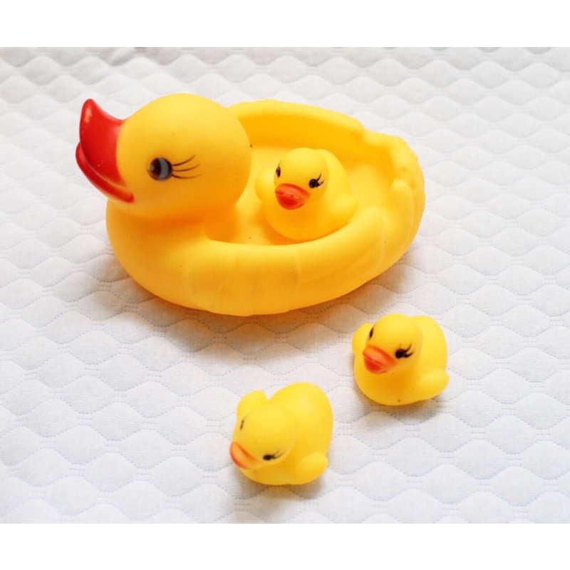 Set 3-8 Con vật ngộ nghĩnh có kèn bóp kêu chút chít an toàn cho bé
