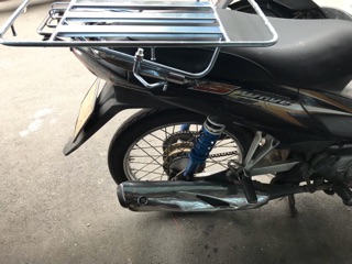 Ba ga chở hàng sắt đặt cho các dòng xe máy