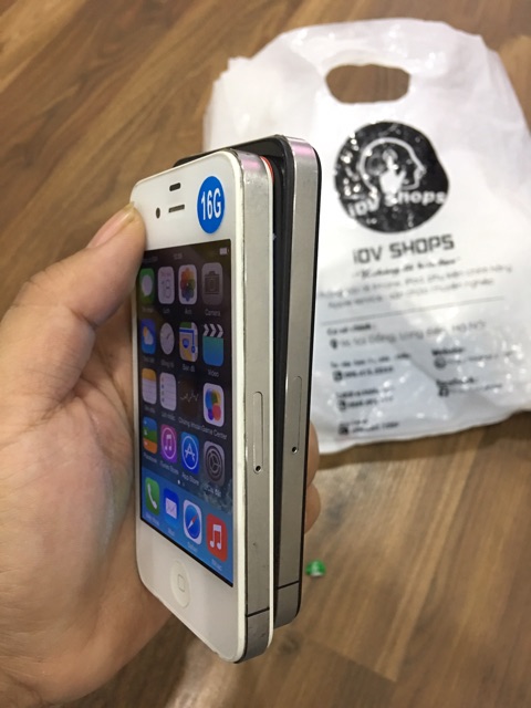 Điện thoại iPhone 4 Quốc tế