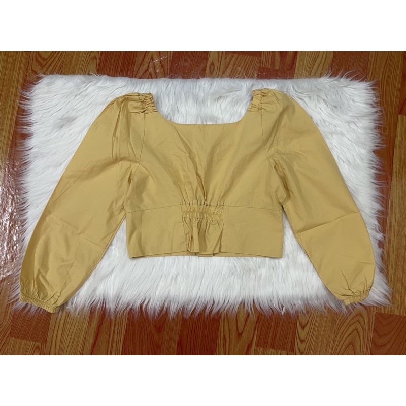 Áo croptop sơmi tay dài phồng tiểu thư