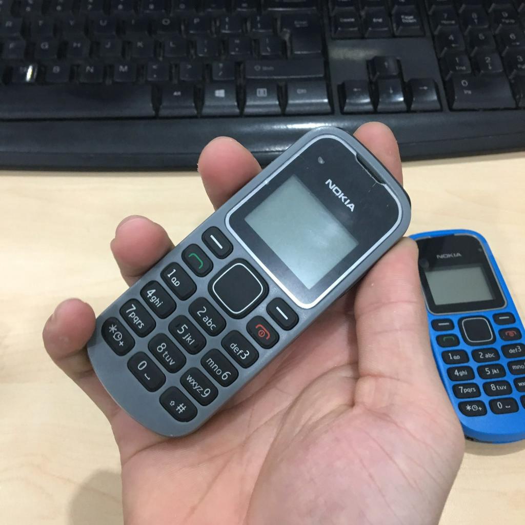 Điện Thoại Nokia 1280 Zin Chính Hãng, Pin Sạc Mới, phụ kiện đầy đủ gồm,máy,pin,sạc | BigBuy360 - bigbuy360.vn