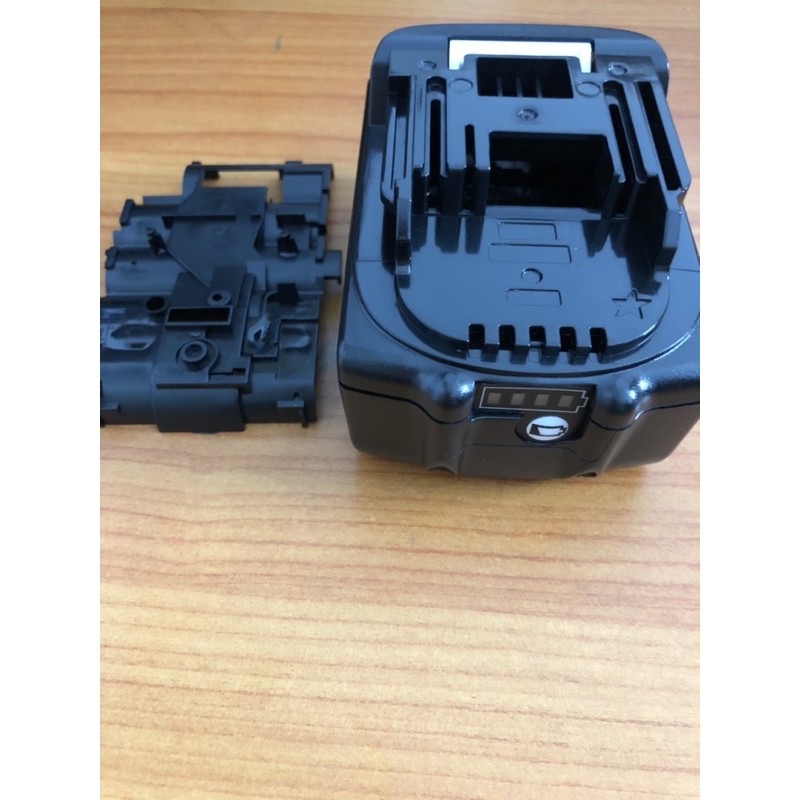 Vỏ mạch Makita 5S 18V mạch nhận sạc zin, vỏ đẹp và chất lượng | BigBuy360 - bigbuy360.vn