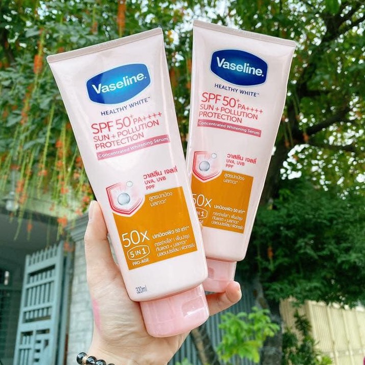 Sữa dưỡng thể Vaseline Perfect Serum 50X tuýp 320ml