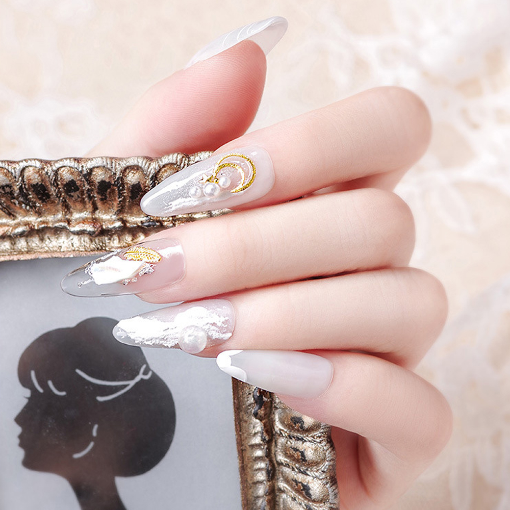 [Hàng mới về] Hộp phụ kiện đính móng trang trí nghệ thuật xinh xắn chia 12 ô