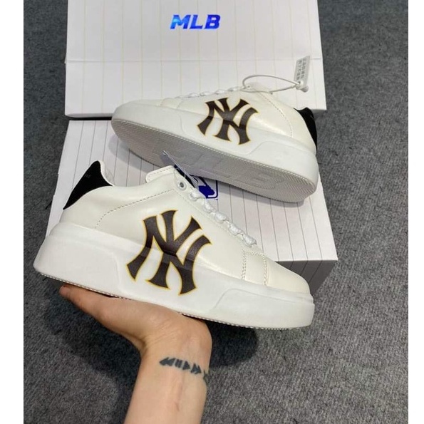 giày thể thao mlb x mcp in chữ phong cách mọi thời dại