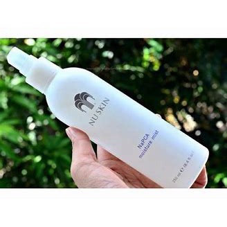 Xịt khoáng Nuskin