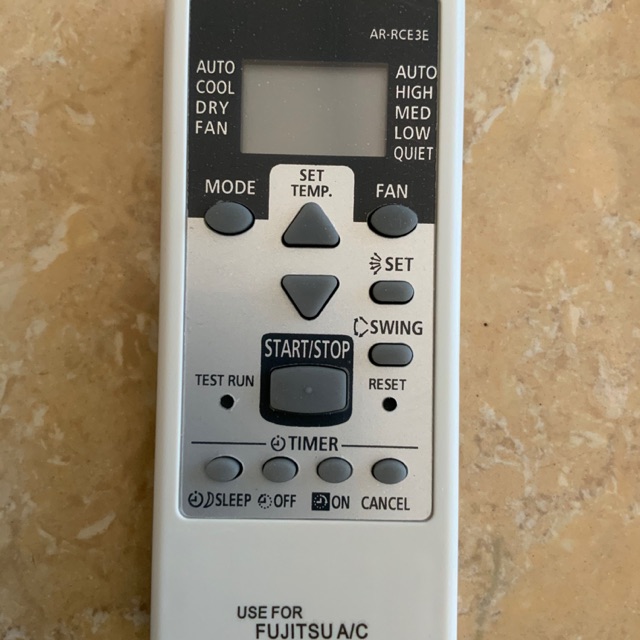 Điều khiển điều hoà Fujitsu kèm pin