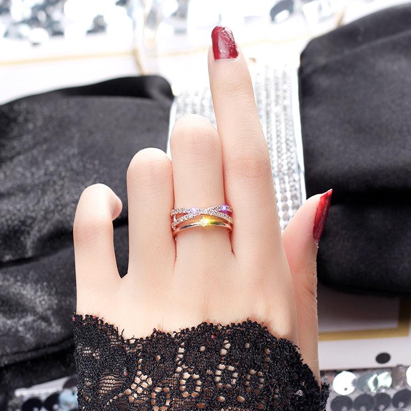 Nhẫn Đeo Ngón Trỏ Thiết Kế Độc Đáo