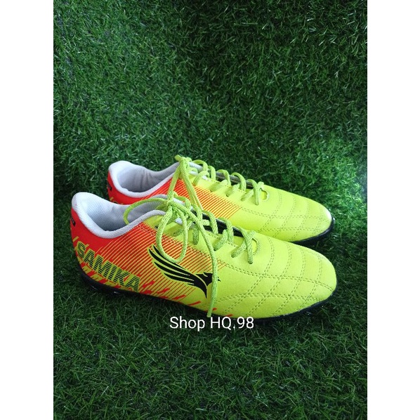 Giày Đá Bóng chất liệu Da ZUKA, GIÀY ĐÁ BANH, chuẩn size nhẹ ôm chân chất lượng tốt ,đế cao su